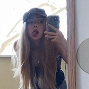 Meet your Posher, Zennah